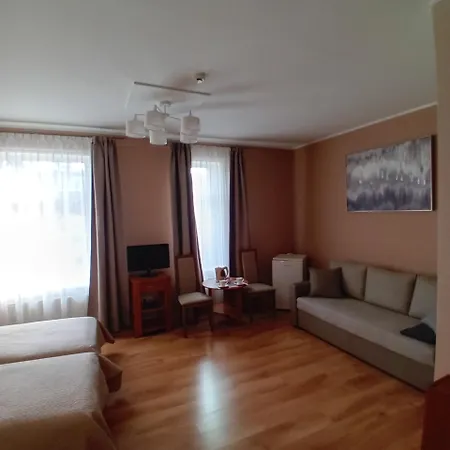 Отель Juras Brize