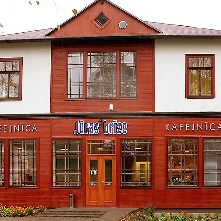 Отель Juras Brize